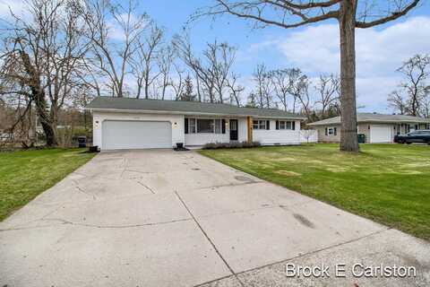 1918 Queens Court, Muskegon, MI 49445