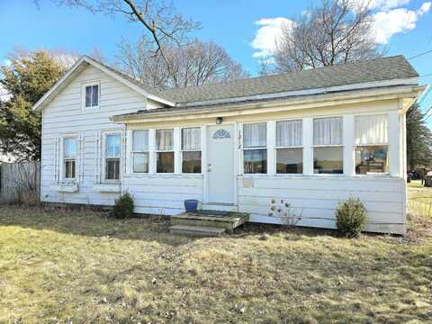 1212 Maple Street, Big Rapids, MI 49307
