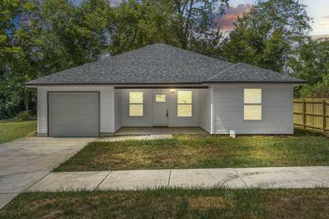 341 N Golden Avenue, Springfield, MO 65802