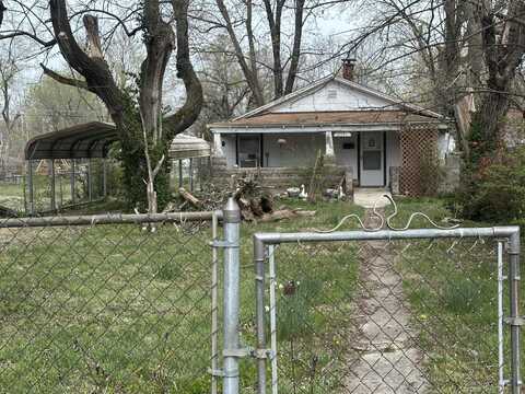 2521 W State Street, Springfield, MO 65802