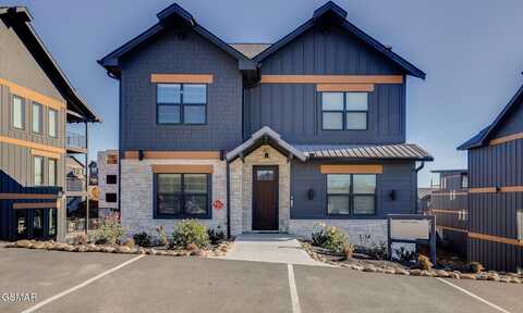 327 Rambling Creek Way, Sevierville, TN 37862