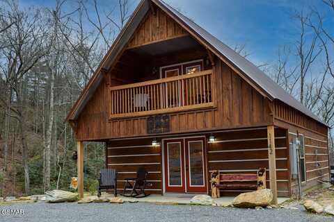 1142 Little Round Top Way, Townsend, TN 37882