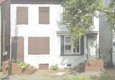 521 Mrtn King Jr Blv, Trenton, NJ 08618