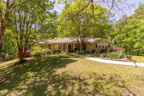 200 Lakewood Rd, Columbus, MS 39705