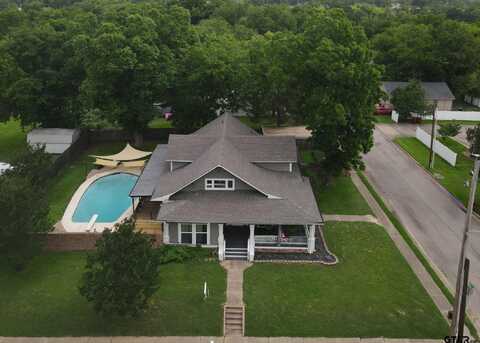 500 W Main, Mount Vernon, TX 75457