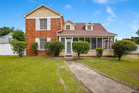 1405 Mockingbird Ln, Tyler, TX 75701