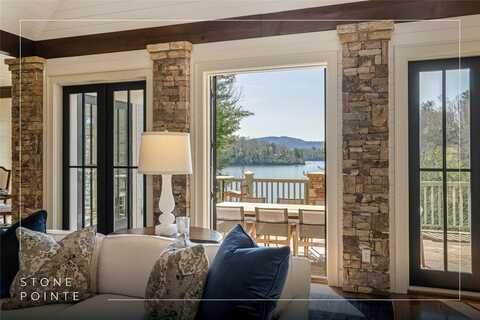 11 W Stone Pointe Lane, Cullowhee, NC 28723