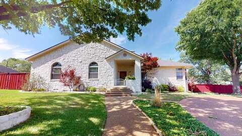 903 Rico Dr, Athens, TX 75751