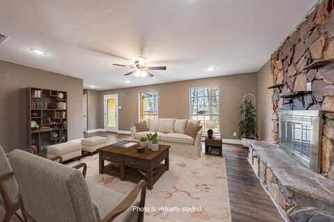 123 Camino Robles, Gun Barrel City, TX 75156