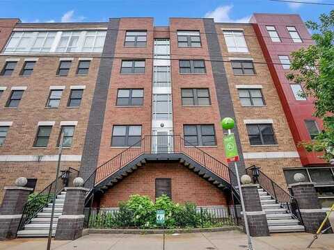 650 2ND ST, Hoboken, NJ 07030