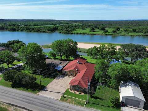 3320 River Oaks Drive, Kingsland, TX 78639