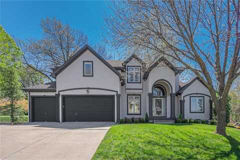 8000 Agron Drive, Parkville, MO 64152