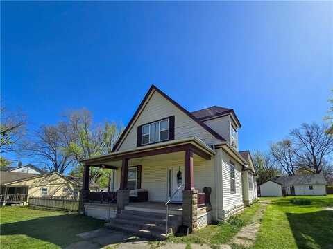 323 S Ash Street, Ottawa, KS 66067
