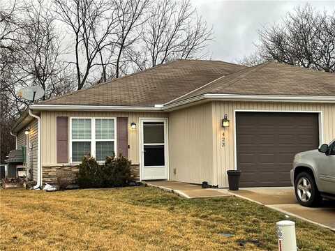 423 Kreisel Drive, Raymore, MO 64083