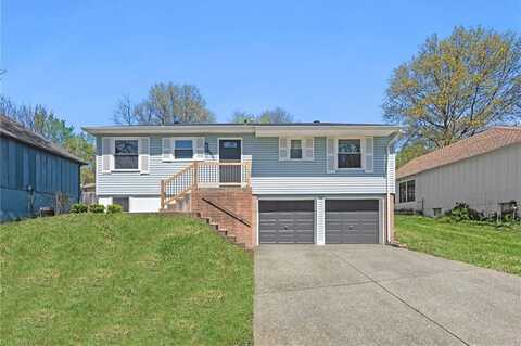 2501 NW Kingsridge Drive, Blue Springs, MO 64015