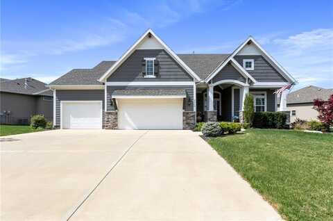 6840 BELMONT Drive, Shawnee, KS 66226