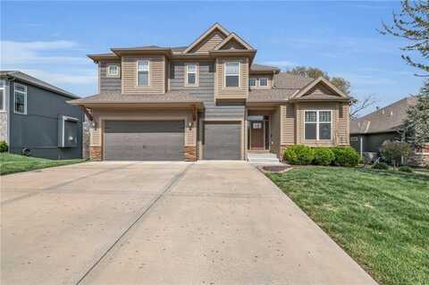 5905 Thousand Oaks Drive, Parkville, MO 64152