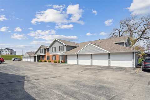 820 Edward Ct SE, CedarRapids, IA 52403