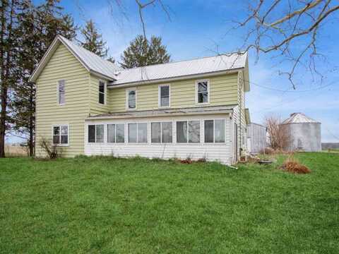 185 Cedar Muscatine Rd, WestBranch, IA 52358