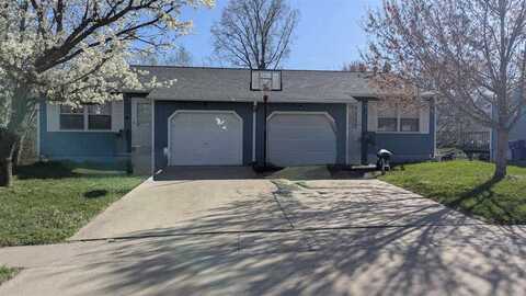 445/447 Heritage Pl, NorthLiberty, IA 52317