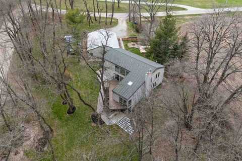 3302 Old Prairie du Chien RD NE, IowaCity, IA 52240