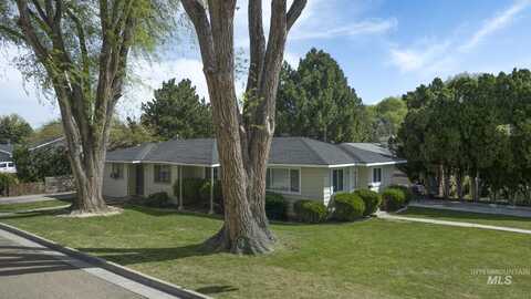 1905 Ray Ave., Caldwell, ID 83605