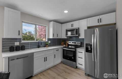 2406 Wapiti Rd, Fort Collins, CO 80525