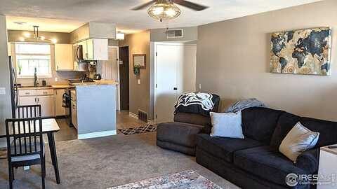 2660 E Otero Pl, Centennial, CO 80122