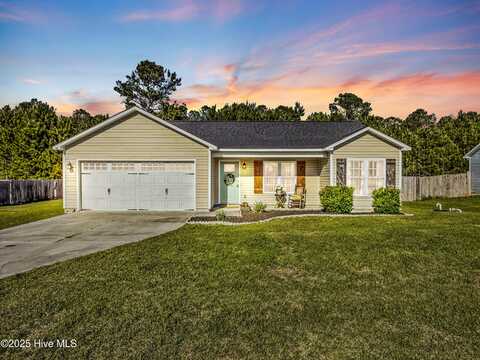 505 Cherry Blossom Lane, Richlands, NC 28574