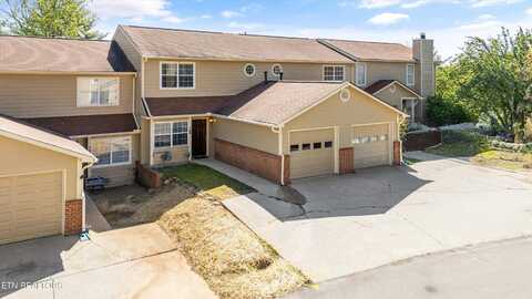 8600 Olde Colony Tr, Knoxville, TN 37923