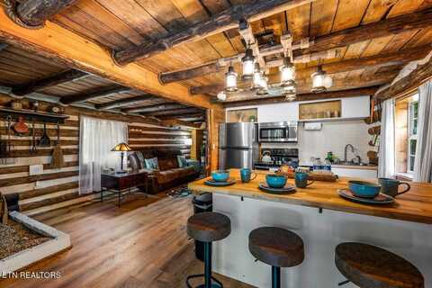2338 Jims Way, Sevierville, TN 37876