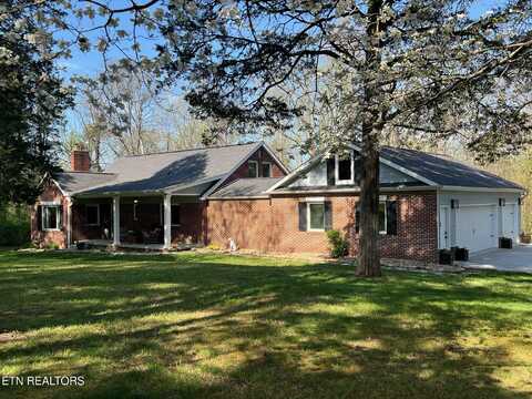 8405 Washington Pike, Corryton, TN 37721
