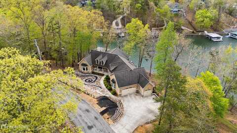 1623 Cove Pointe Rd, La Follette, TN 37766