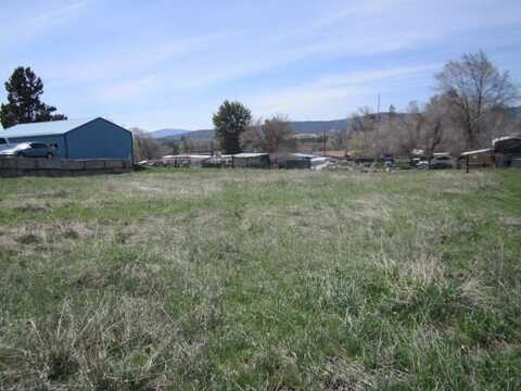 Cortez Street, Klamath Falls, OR 97601