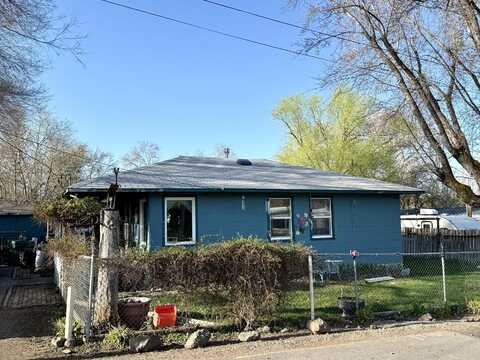 4434 Bryant Avenue, Klamath Falls, OR 97603