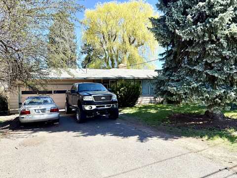 3939 Hope Street, Klamath Falls, OR 97603