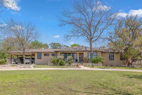 1418 Jackson Rd, Kerrville, TX 78028