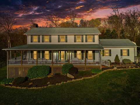 539 Morie Road, Dandridge, TN 37725