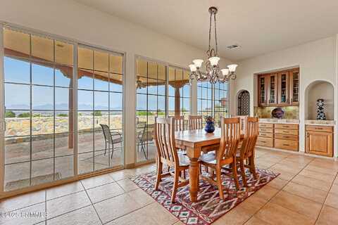 10034 Cantabria Court, Las Cruces, NM 88007
