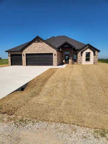11323 NE Tadpole Dr, Elgin, OK 73538