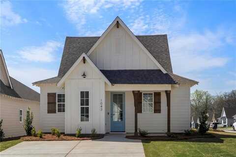 1043 WOODLAND CIRCLE, OPELIKA, AL 36801