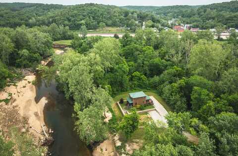 12715 State Route T, Newburg, MO 65550