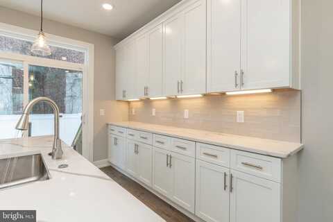 135 W HUNTINGDON ST #1, PHILADELPHIA, PA 19133