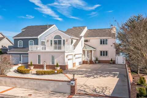 30 Seaview Dr, Longport, NJ 08403