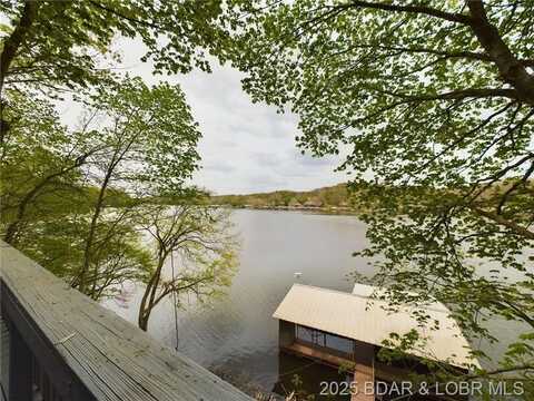 24930 Leona Lane, Versailles, MO 65084