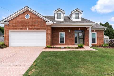157 Old Orchard Road, Deatsville, AL 36022