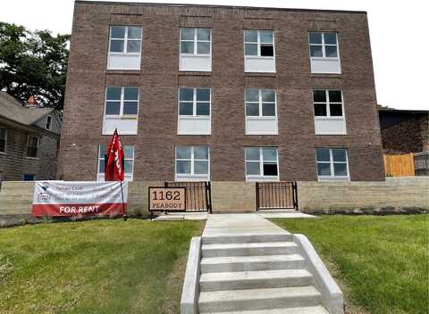 1162 PEABODY, Memphis, TN 38104