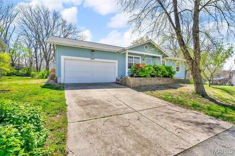 607 Newport, Lake Saint Louis, MO 63367