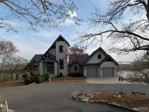 1 River Ridge Rd, Grafton, IL 62037