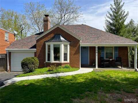 966 N Geyer Road, Kirkwood, MO 63122